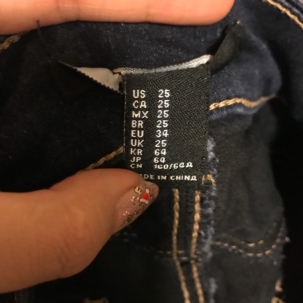 Jeans - Picture 3 of 5